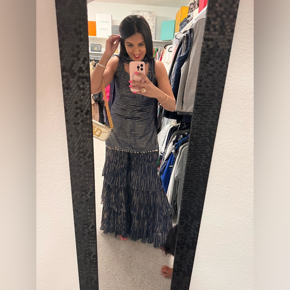 Blue Indian outfit (3 pieces).